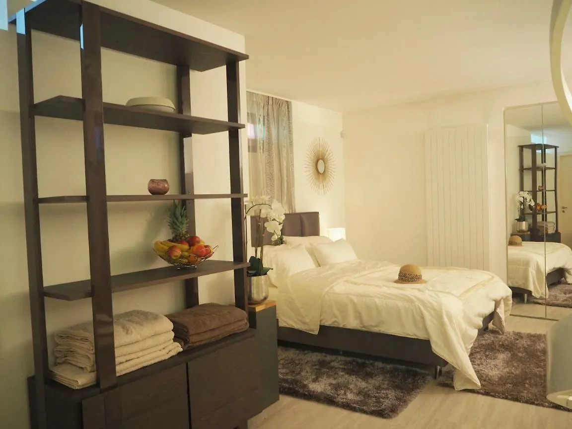 Ferienwohnung Exclusive & Central With Private Garden Genf
